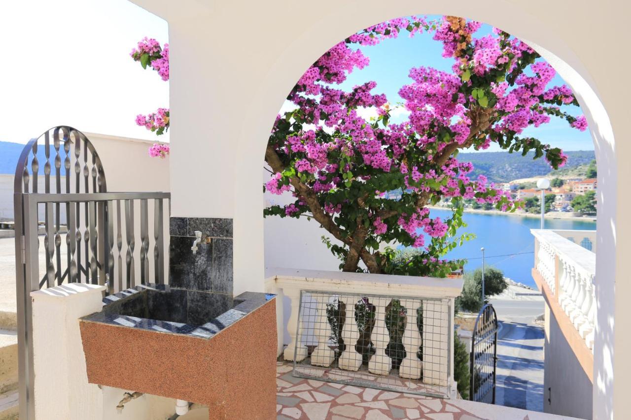 Apartments By The Sea Marina, Trogir - 9037 Exterior foto